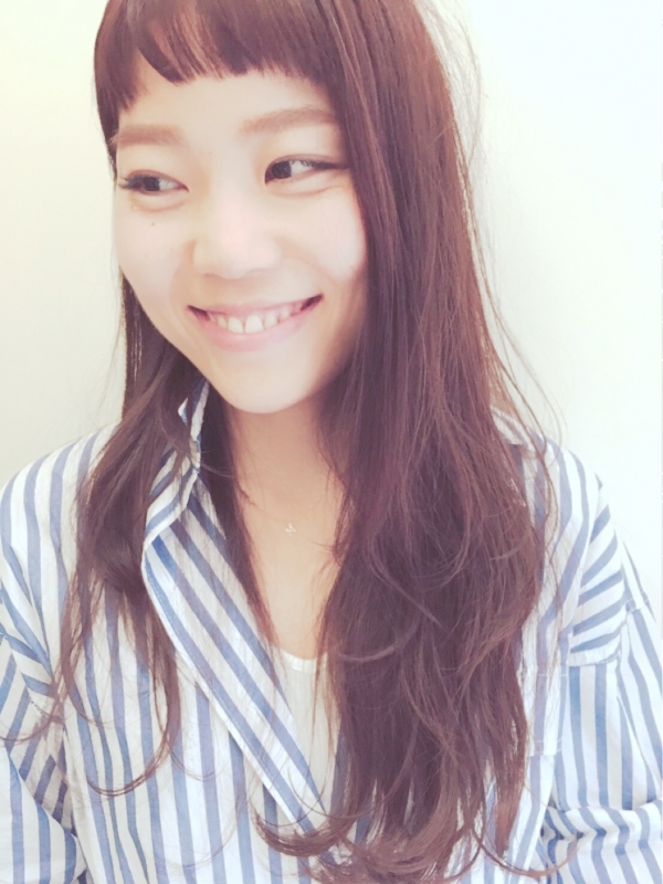 前髪を切りました。